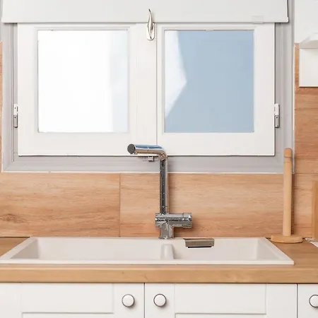 Kosta In Naousa-paros Naousa (Paros)