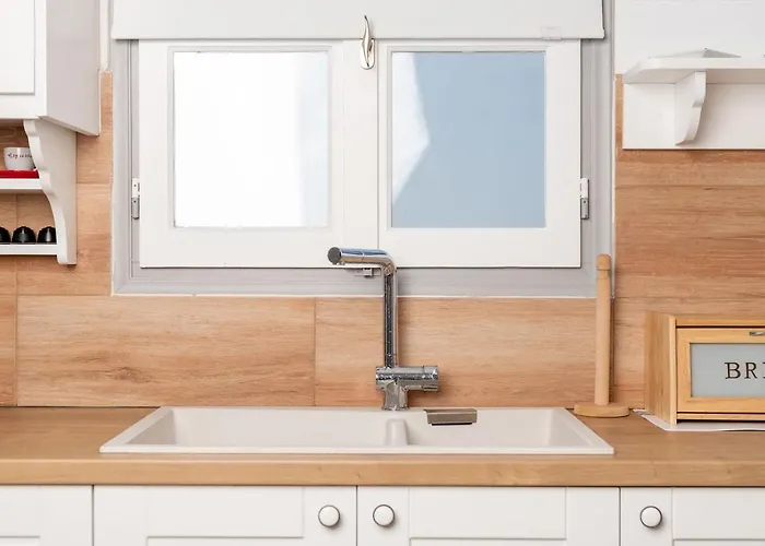 Kosta In Naousa-paros Naousa (Paros)